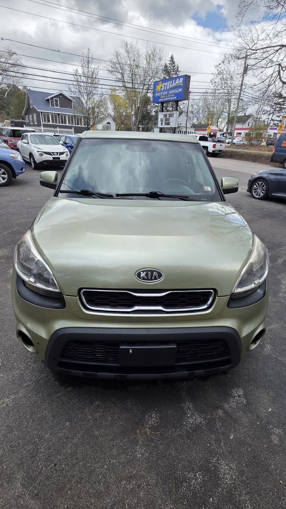 Photo 2 of this KIA SOUL
