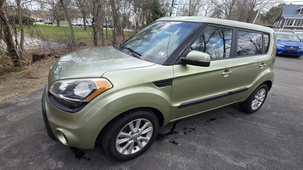 Photo 8 of this KIA SOUL