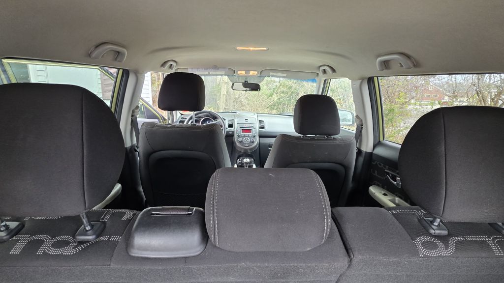 Photo 11 of this KIA SOUL