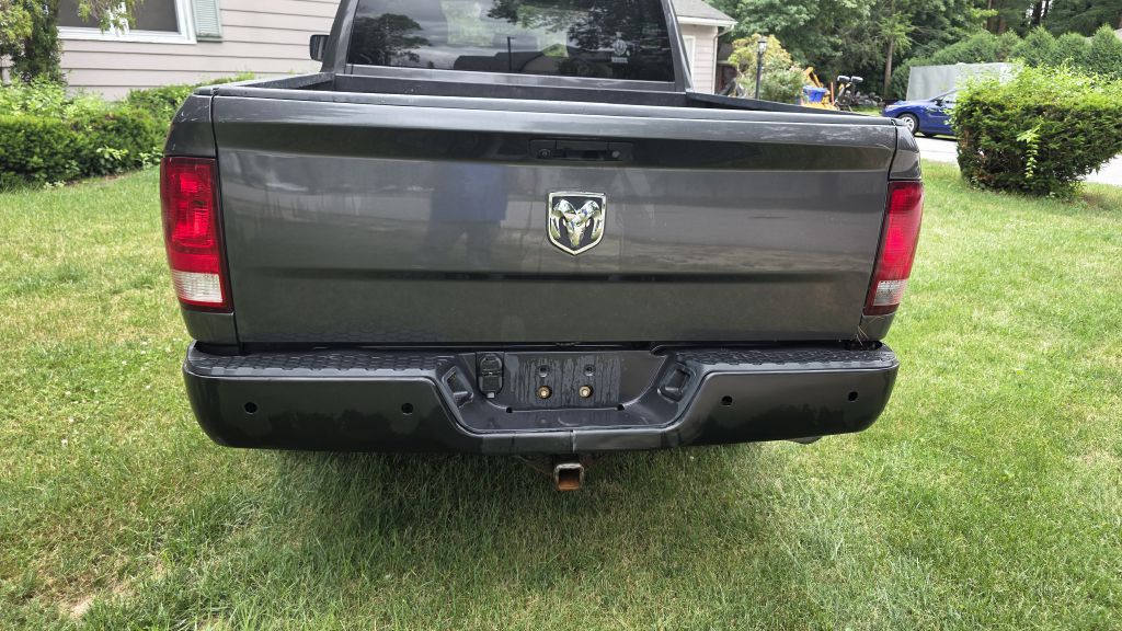 Photo 5 of this RAM 1500