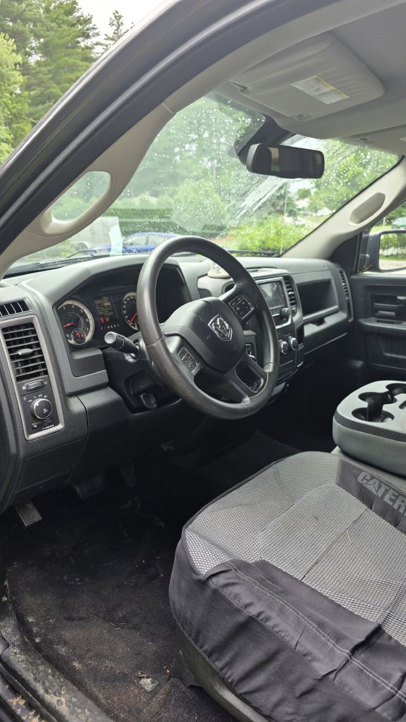 Photo 10 of this RAM 1500