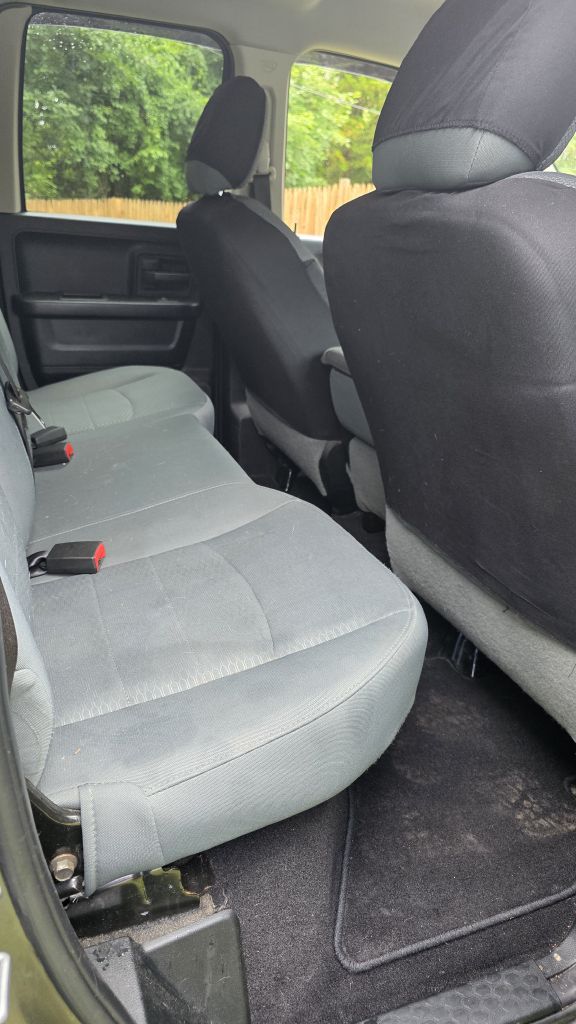 Photo 12 of this RAM 1500