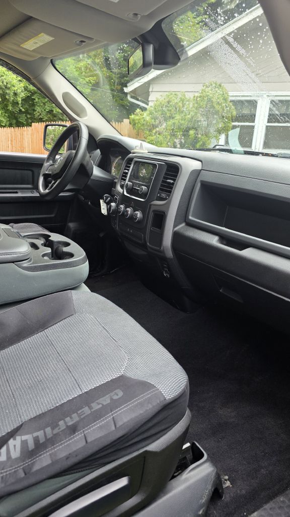 Photo 14 of this RAM 1500