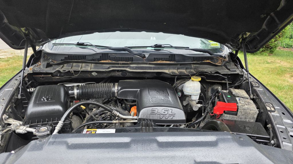 Photo 15 of this RAM 1500