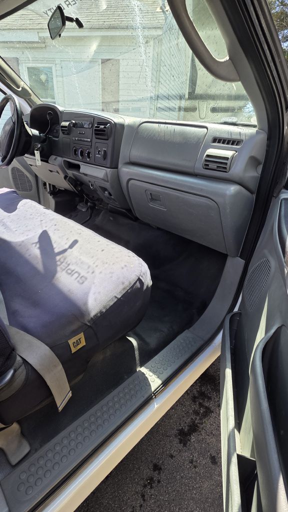 Photo 11 of this FORD F250