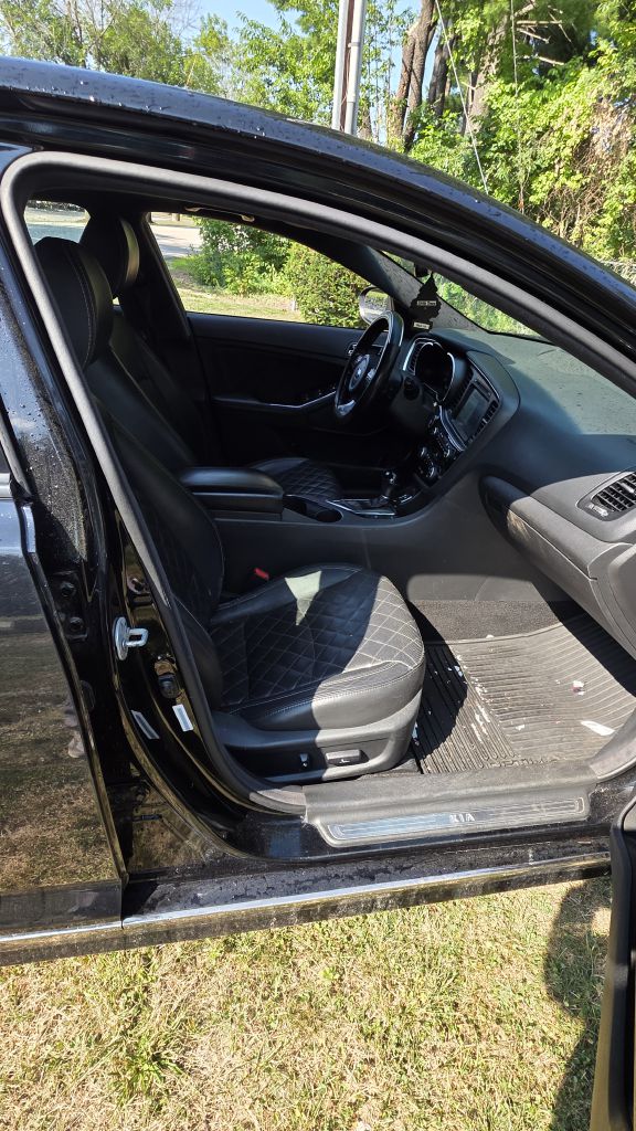 Photo 9 of this KIA OPTIMA
