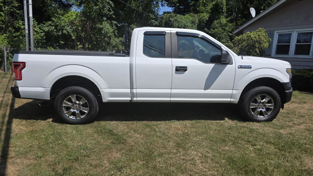 Photo 7 of this FORD F150