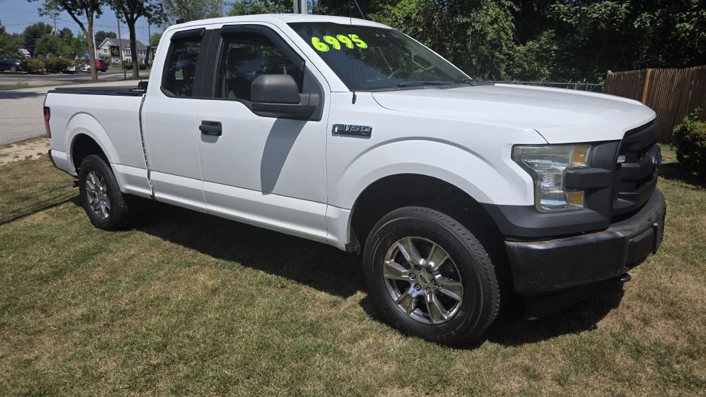 Photo 8 of this FORD F150