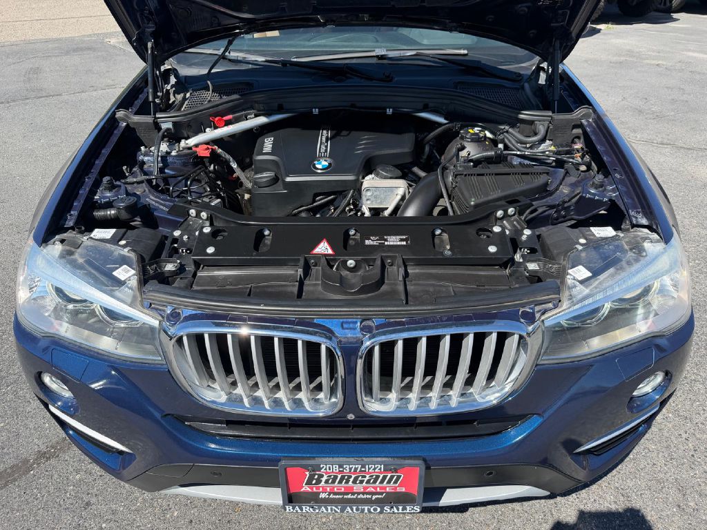 Photo 10 of this BMW X4