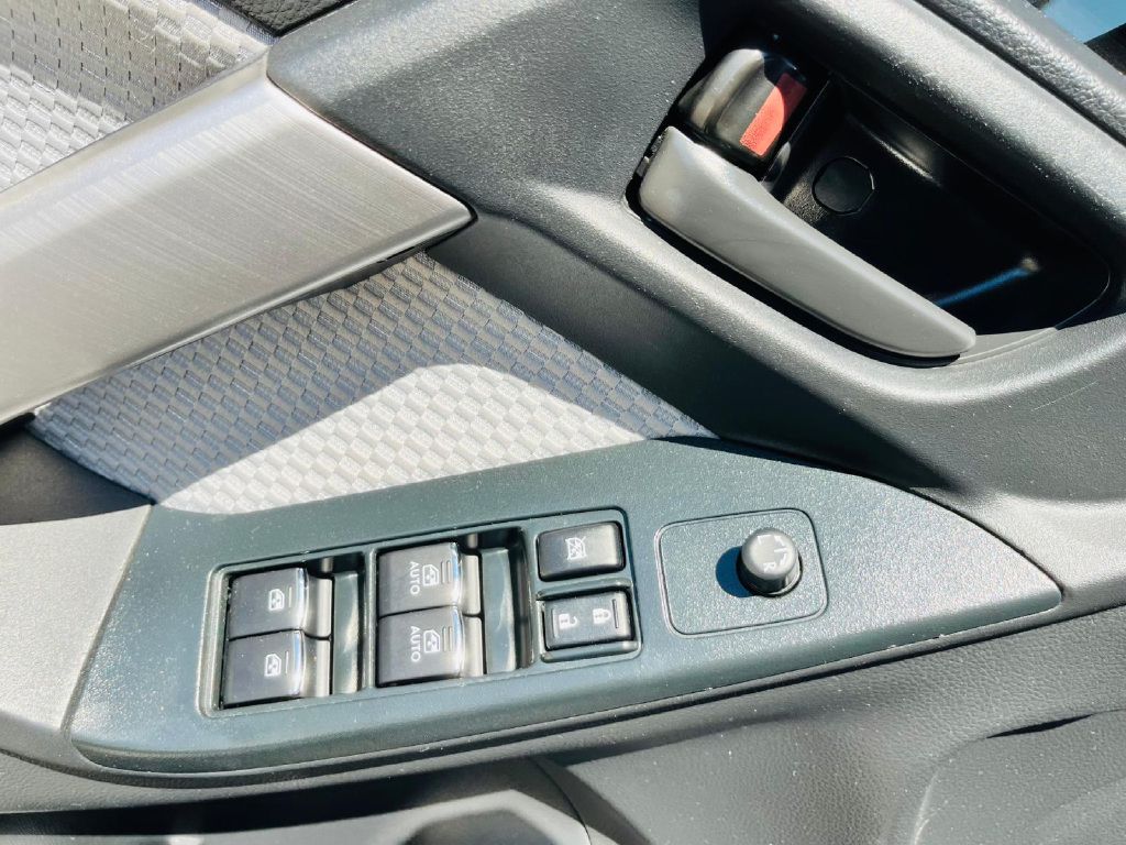 Photo 22 of this SUBARU FORESTER