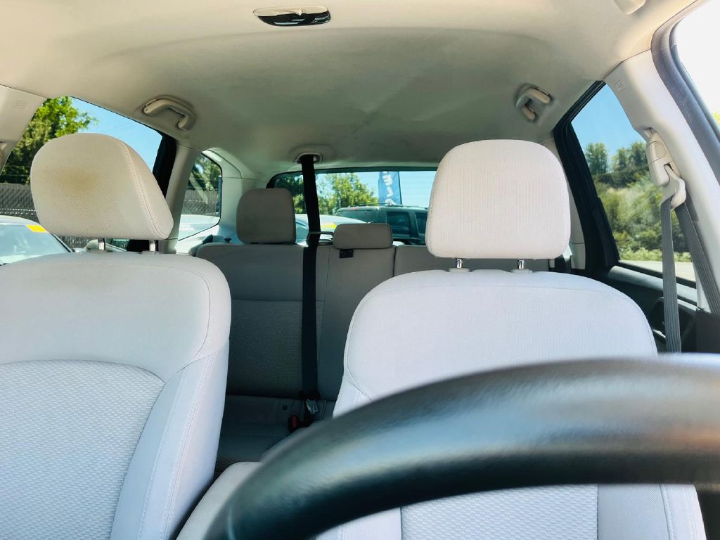 Photo 26 of this SUBARU FORESTER