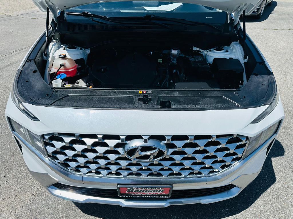 Photo 10 of this HYUNDAI SANTA FE