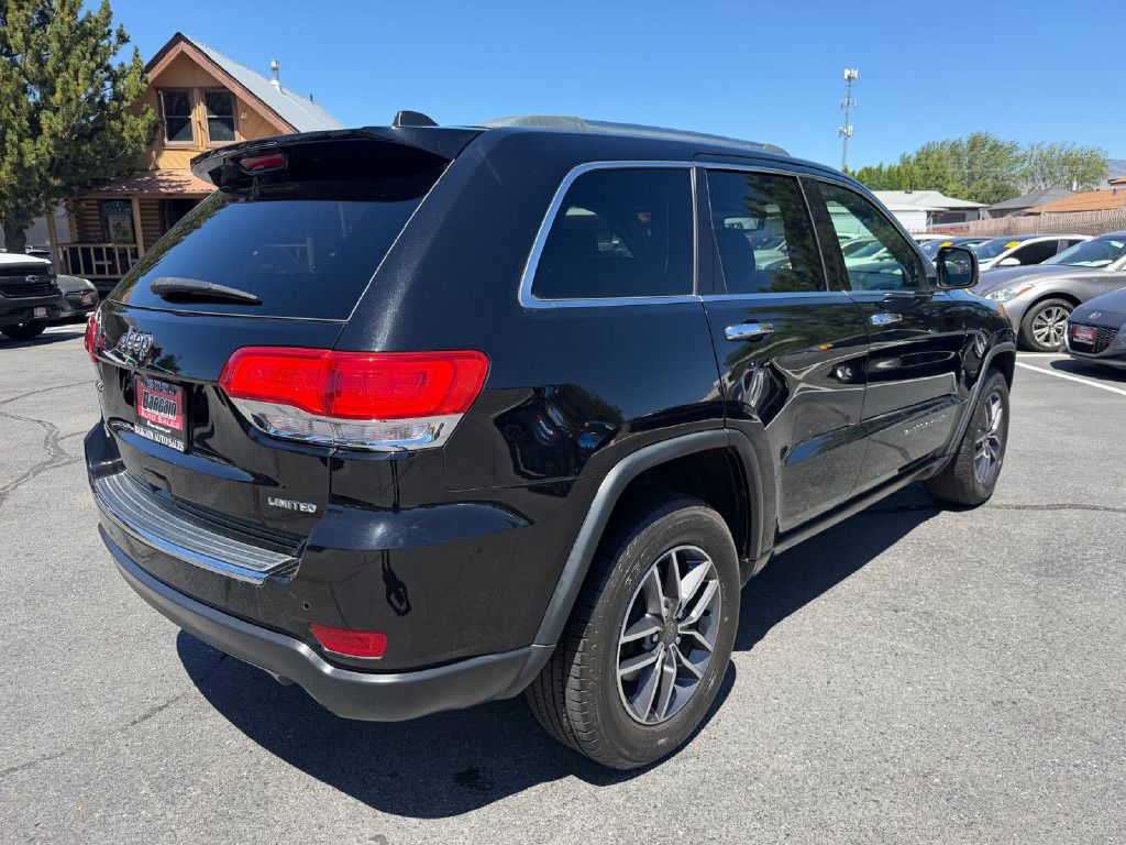 Photo 7 of this JEEP GRAND CHEROKEE