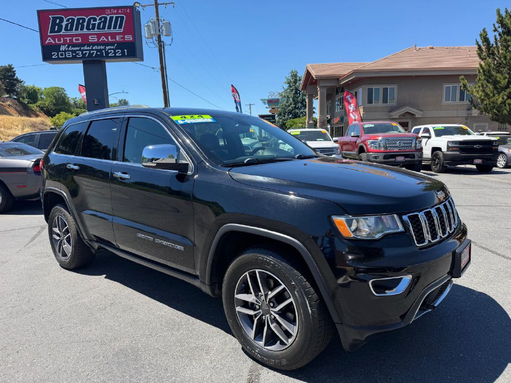 Photo 9 of this JEEP GRAND CHEROKEE