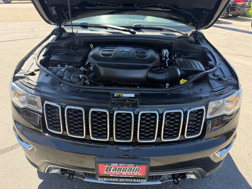 Photo 10 of this JEEP GRAND CHEROKEE