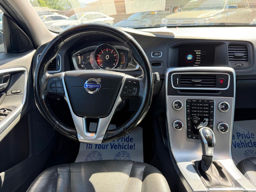 Photo 17 of this VOLVO V60