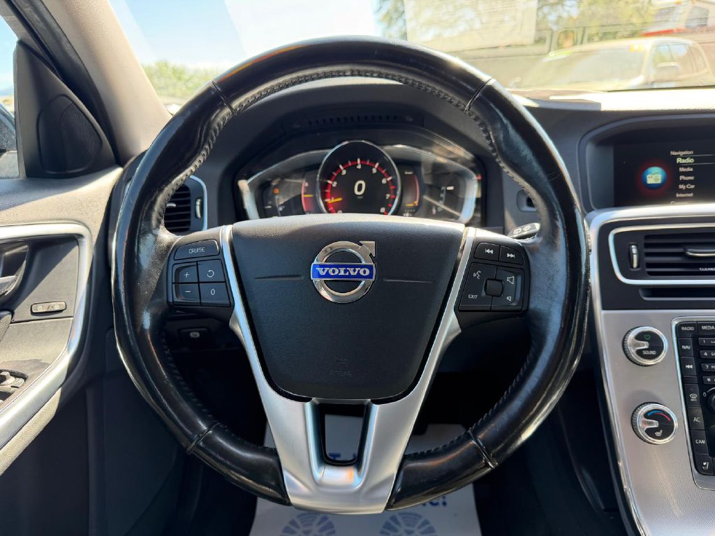 Photo 18 of this VOLVO V60
