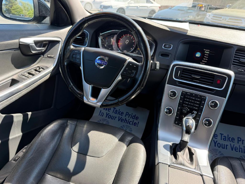 Photo 20 of this VOLVO V60
