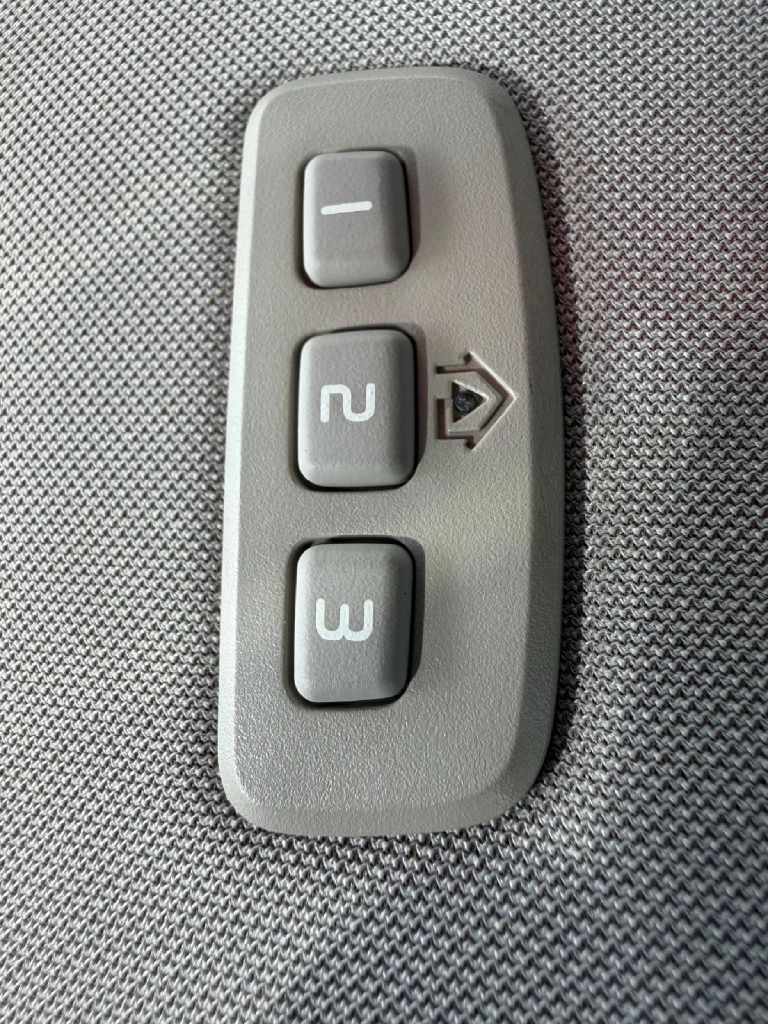 Photo 31 of this VOLVO V60