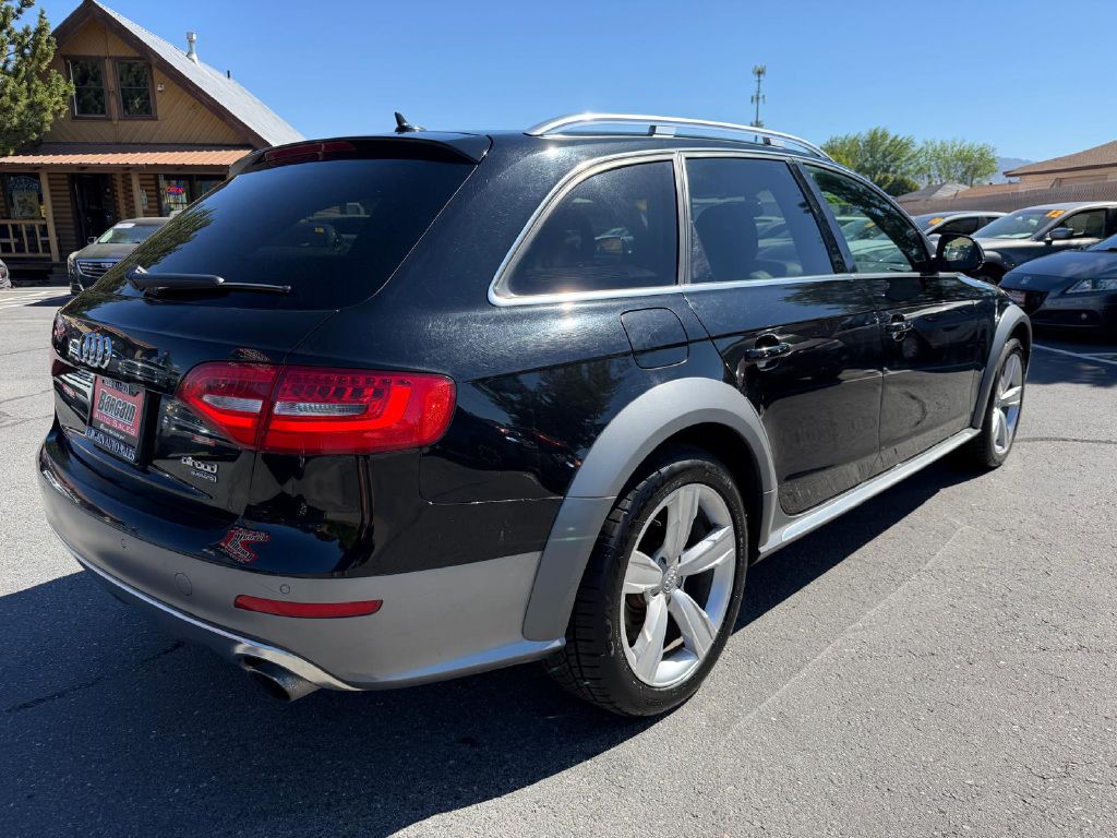 Photo 7 of this AUDI ALLROAD