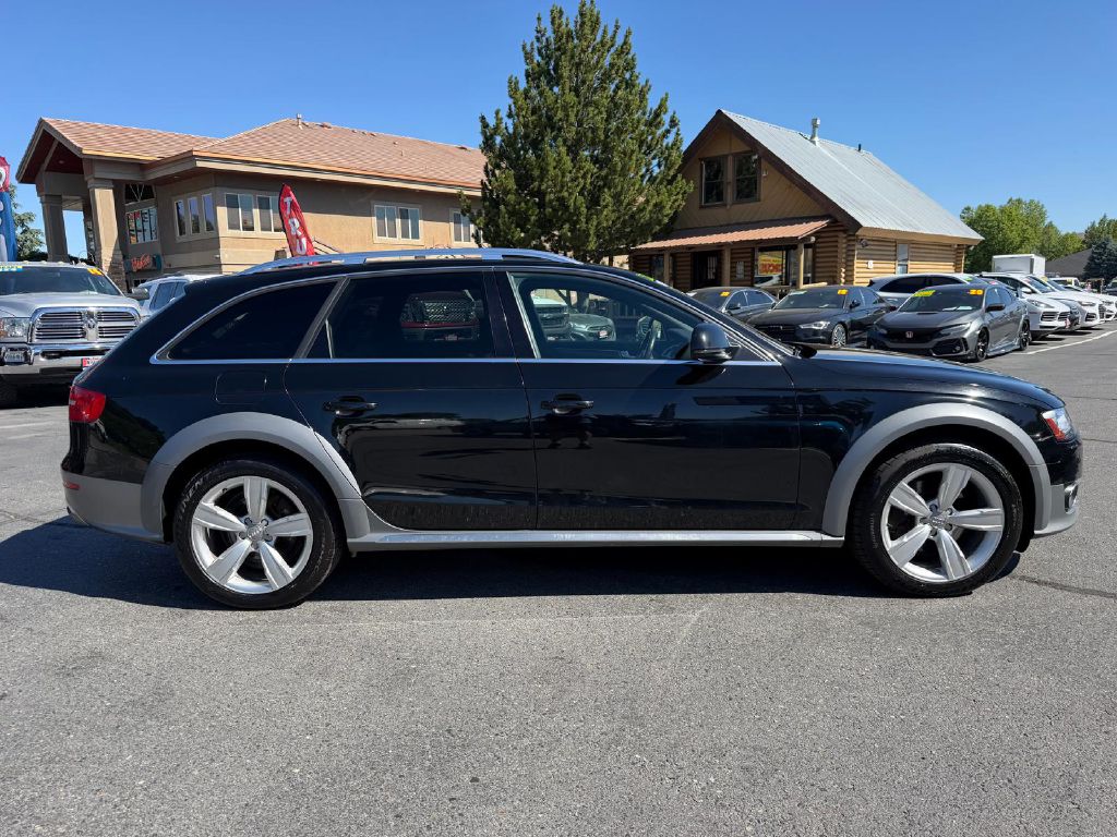 Photo 8 of this AUDI ALLROAD