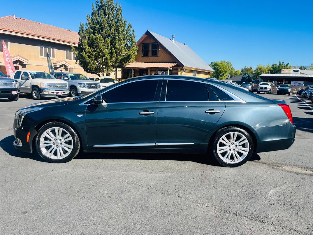 Photo 4 of this CADILLAC XTS