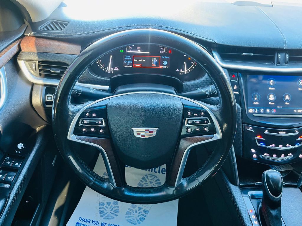 Photo 18 of this CADILLAC XTS