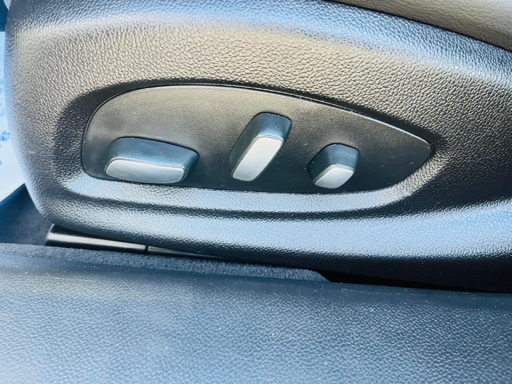 Photo 25 of this CADILLAC XTS