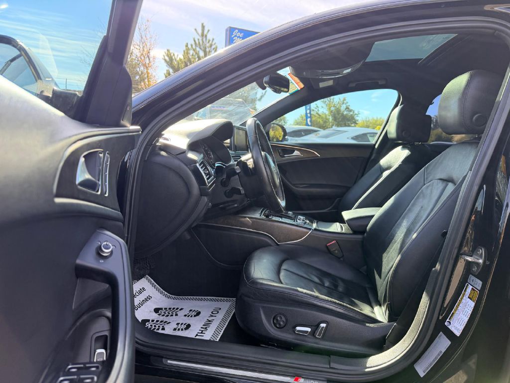 Photo 12 of this AUDI A6