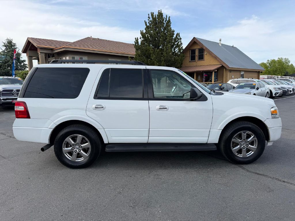 Photo 8 of this FORD EXPEDITION