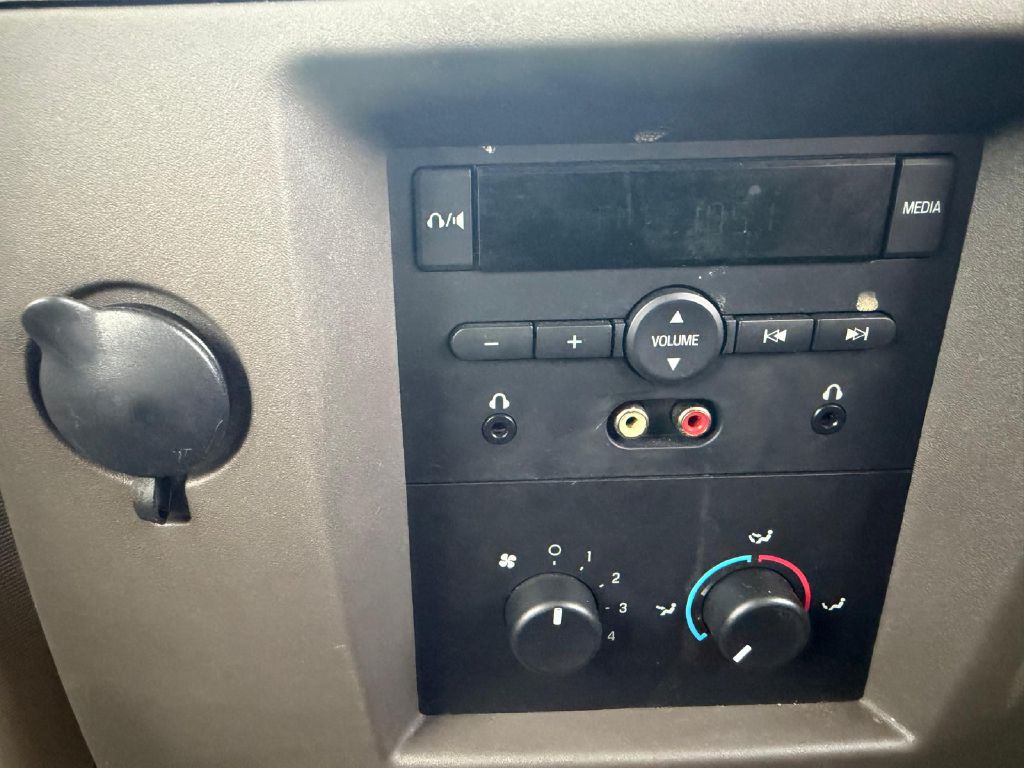 Photo 18 of this FORD EXPEDITION