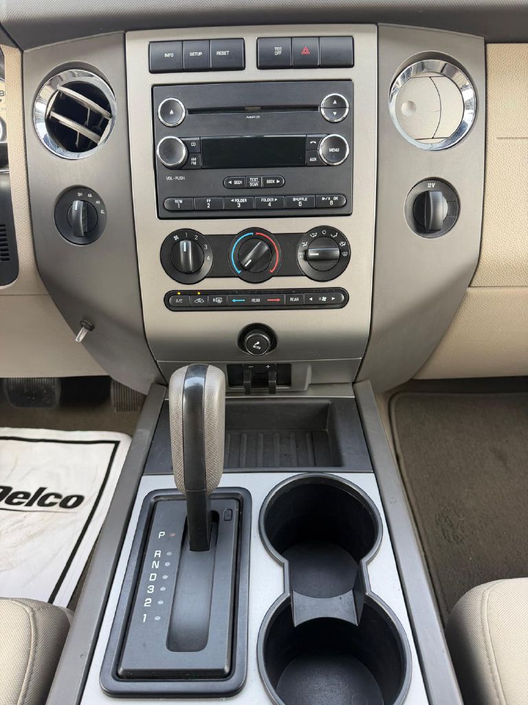 Photo 22 of this FORD EXPEDITION
