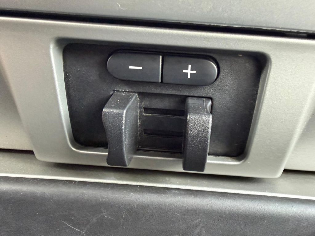 Photo 26 of this FORD EXPEDITION