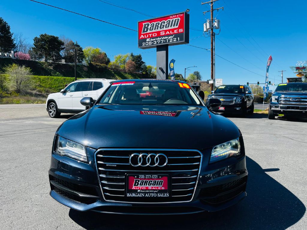 Photo 2 of this AUDI A7
