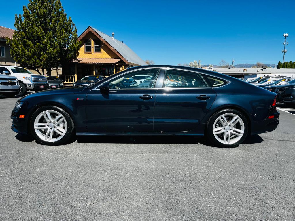 Photo 4 of this AUDI A7