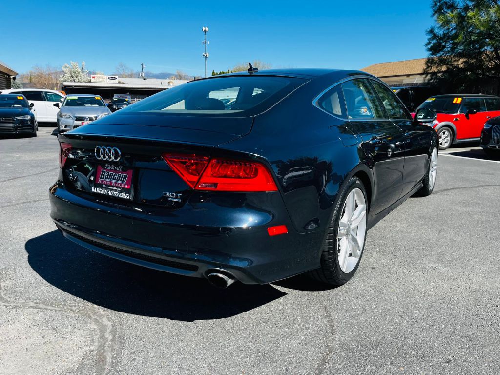 Photo 7 of this AUDI A7