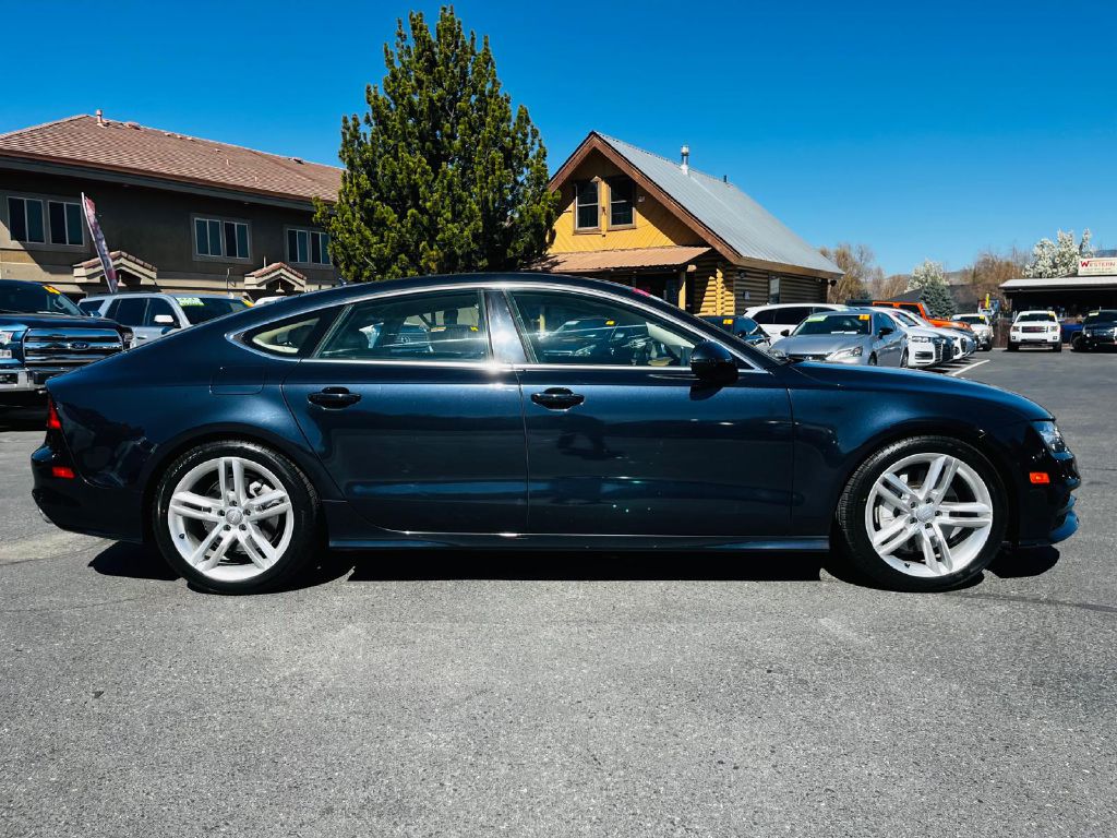 Photo 8 of this AUDI A7