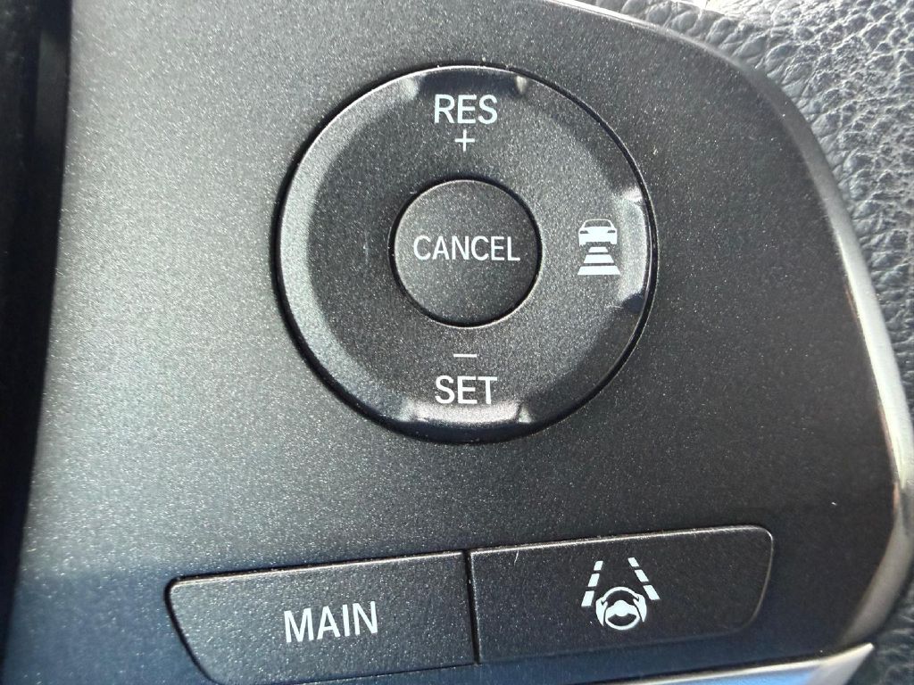 Photo 30 of this HONDA PILOT