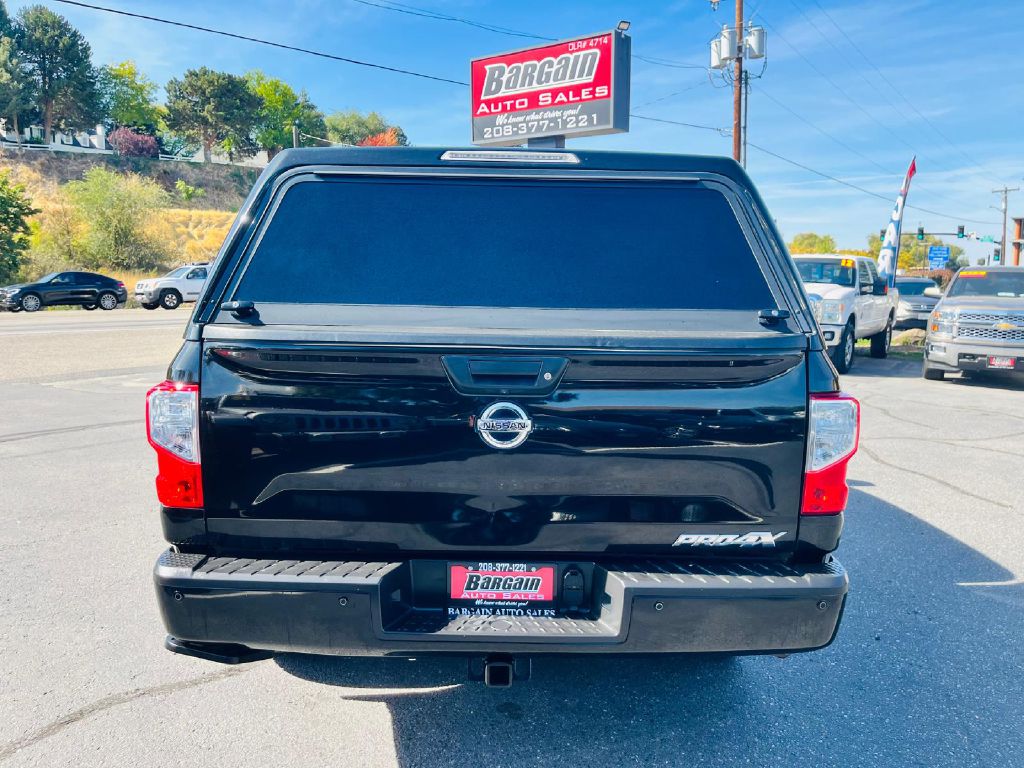 Photo 6 of this NISSAN TITAN