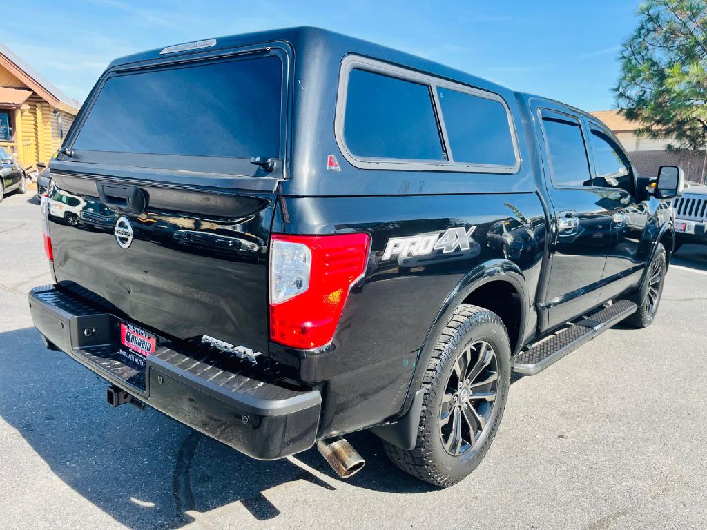 Photo 7 of this NISSAN TITAN