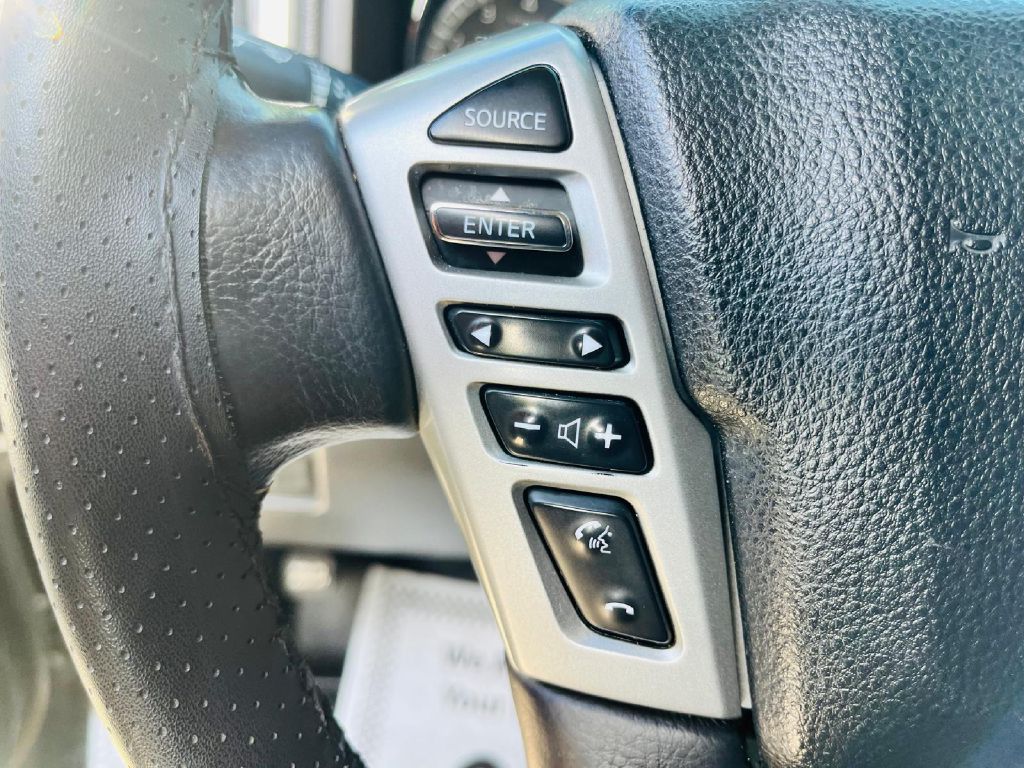 Photo 26 of this NISSAN TITAN