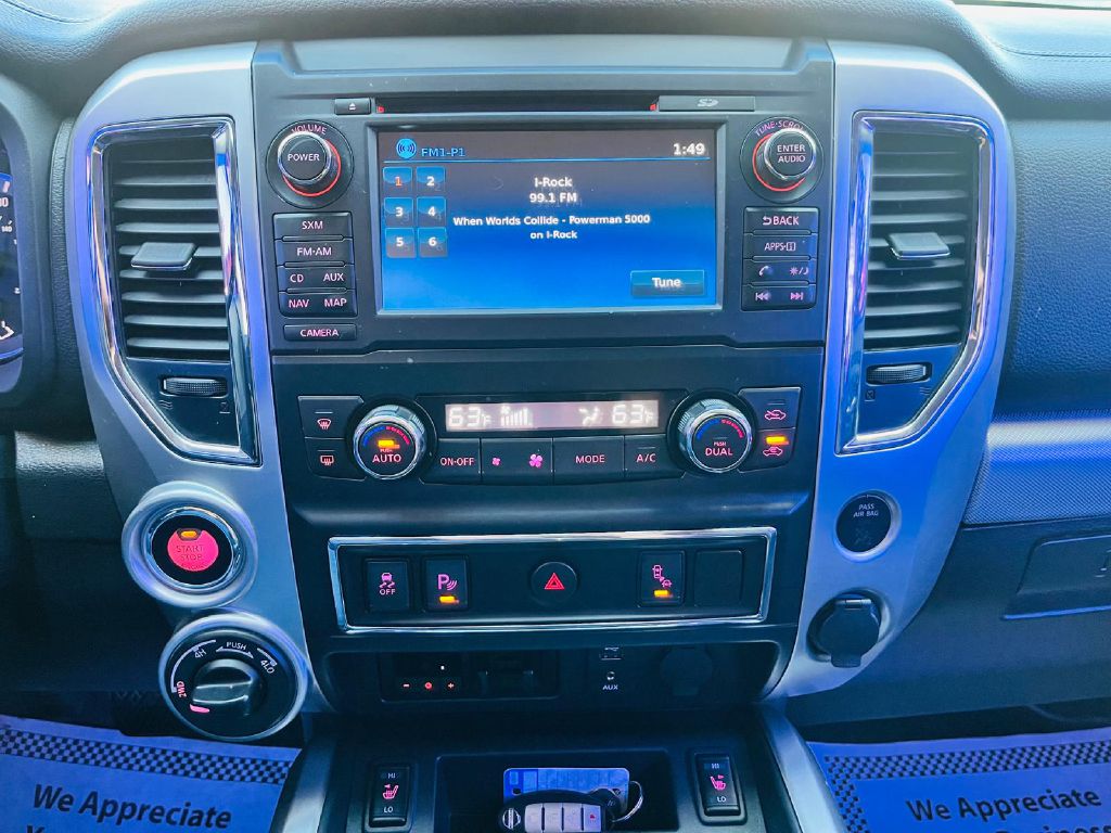 Photo 32 of this NISSAN TITAN