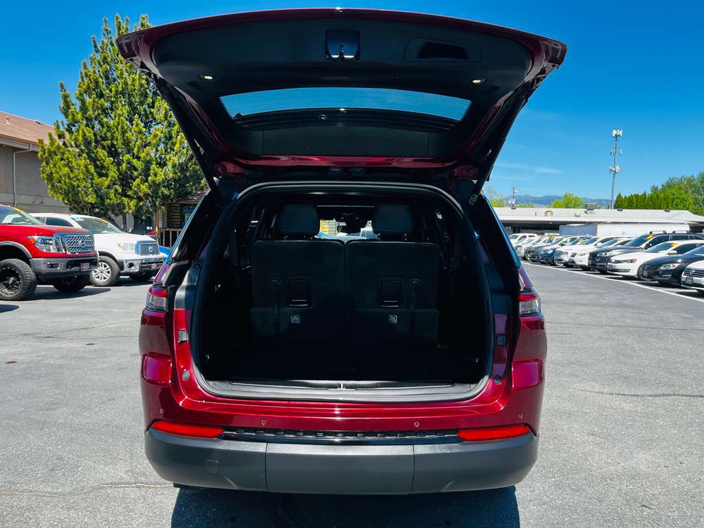 Photo 10 of this JEEP GRAND CHEROKEE