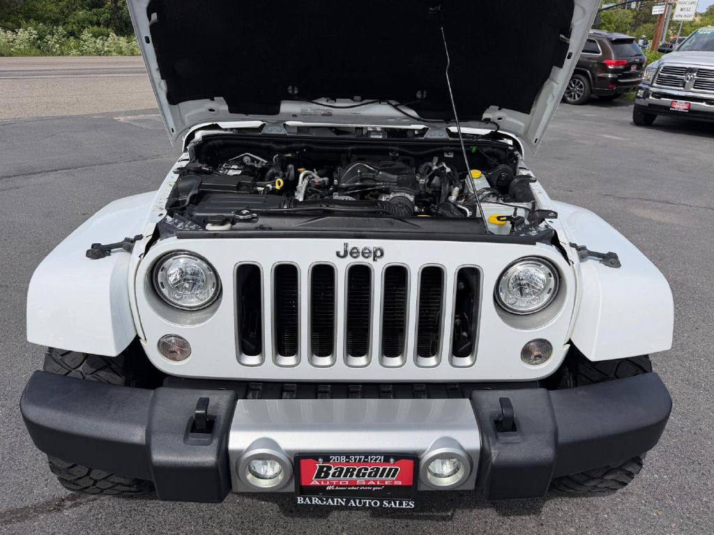 Photo 10 of this JEEP WRANGLER UNLIMI