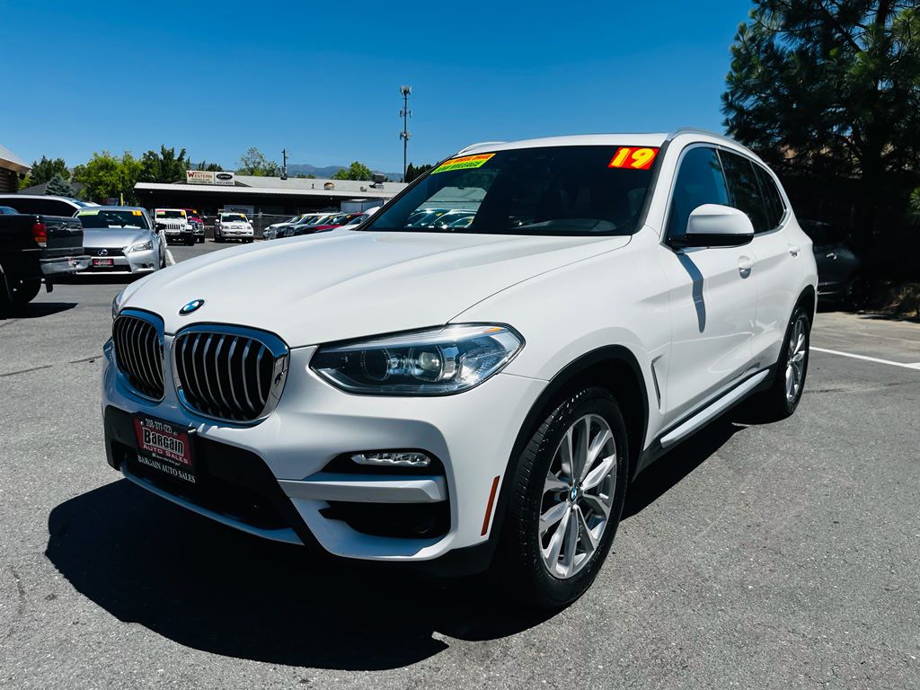 Photo 3 of this BMW X3