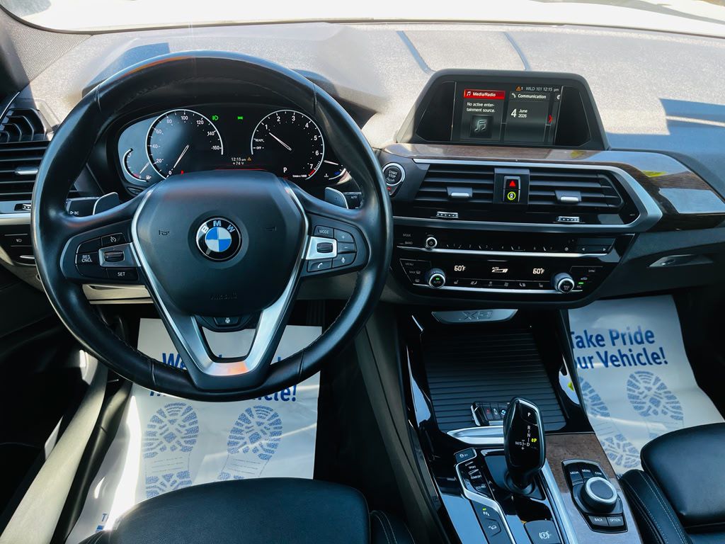 Photo 19 of this BMW X3