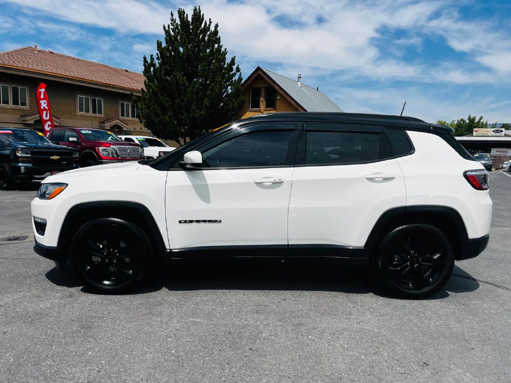 Photo 4 of this JEEP COMPASS