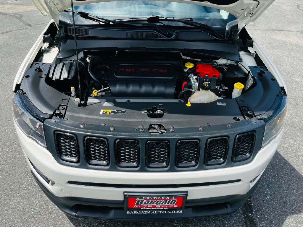 Photo 11 of this JEEP COMPASS