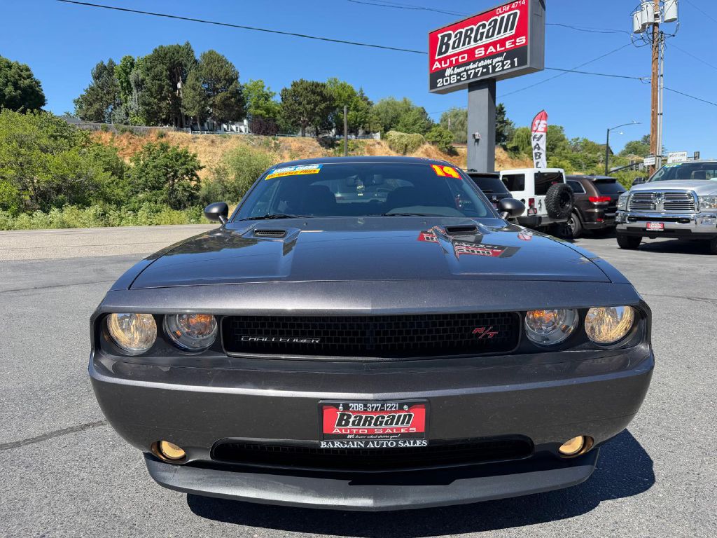 Photo 2 of this DODGE CHALLENGER