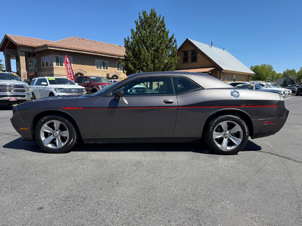 Photo 4 of this DODGE CHALLENGER